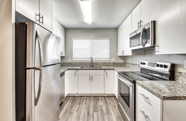 Monterey Apartments Gallery 2