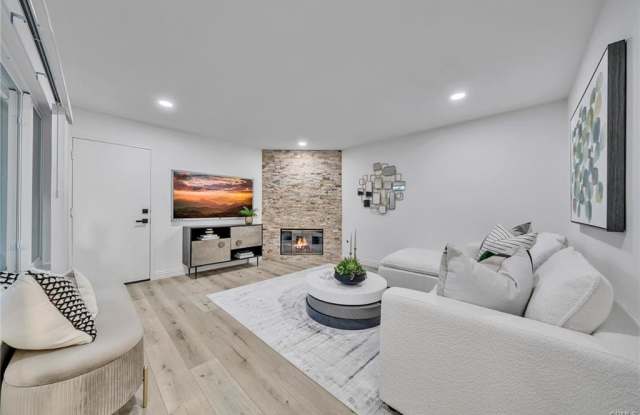 27625 Niguel Village Drive Gallery 2