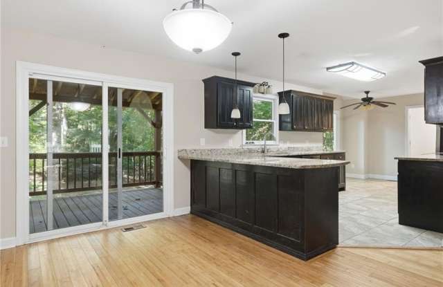 2753 Allyn Way NW Gallery 3