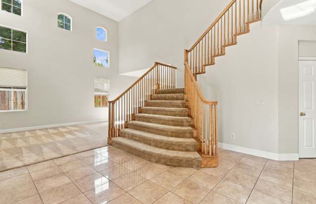 30 Duberstein Drive Gallery 3