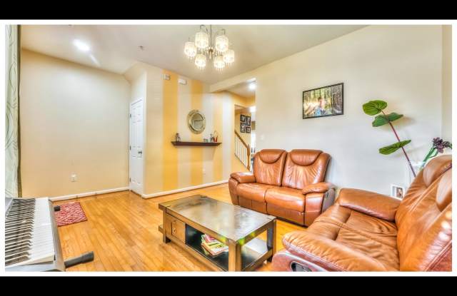 9323 HOLLY BROTHERS COURT Gallery 4