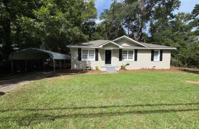 2135 Avalon Rd photos photos