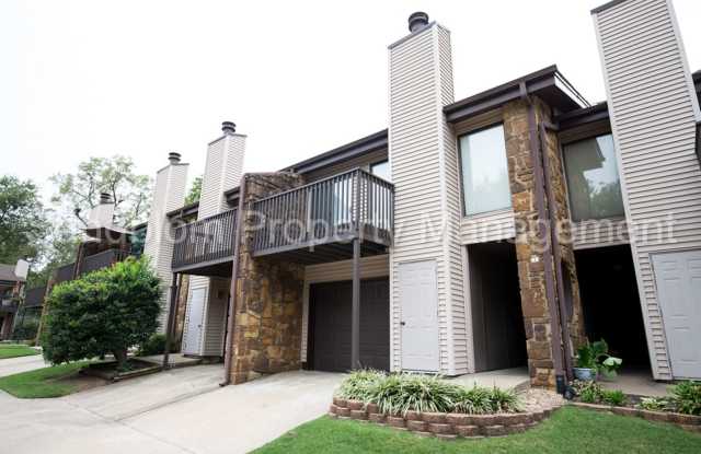 FOR LEASE | Brookside Tulsa | $1500 Rent | 2 Bed, 2 Bath Condo photos photos
