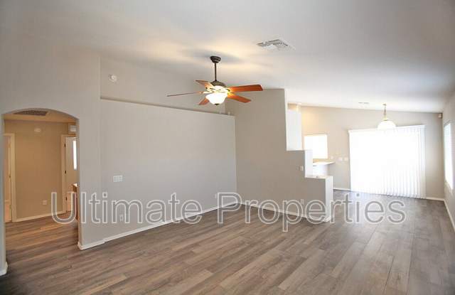 8023 W Melinda Ln Gallery 2