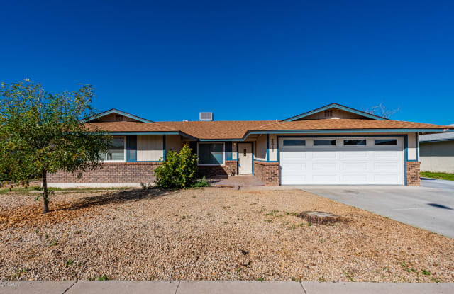 2612 E GLADE Avenue - 2612 East Glade Avenue, Mesa, AZ 85204