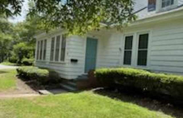 2 bedroom, 1 bath house for rent photos photos