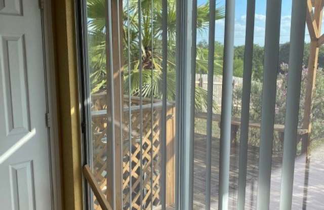 23911 Wimberly Oaks Gallery 2