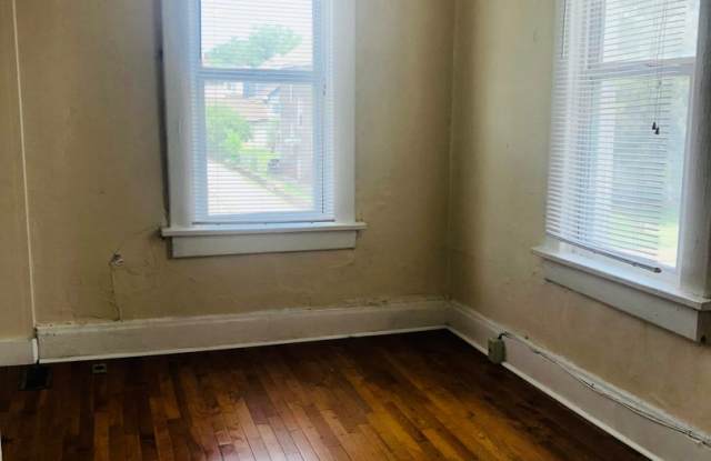 E Patterson 77 ACM photos photos