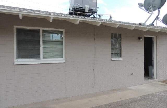 434 W UNIVERSITY Drive unit: 4 photos photos