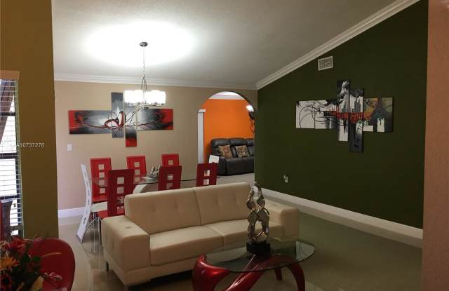 8115 SW 147th Ct Gallery 2