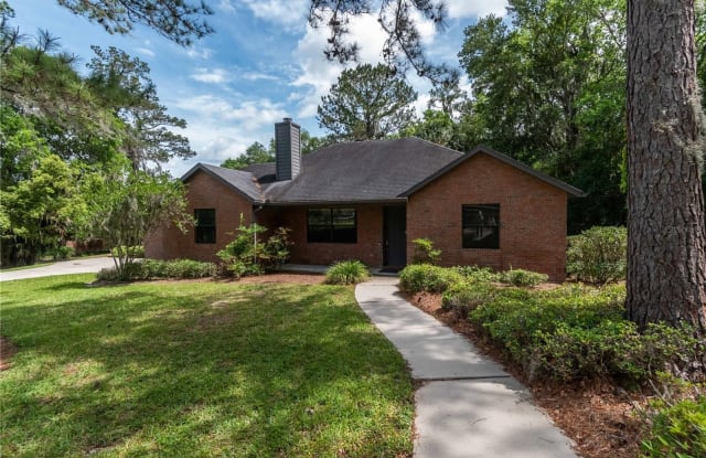 5995 SW 21ST AVENUE ROAD - 5995 Southwest 21st Avenue Road, Marion County, FL 34471