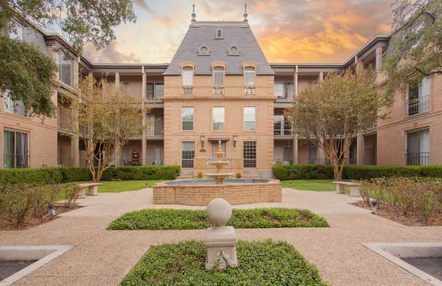 Beautiful Townhome in Alamo Heights!! photos photos