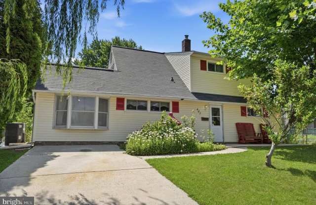 407 HOLLY Drive Gallery 2