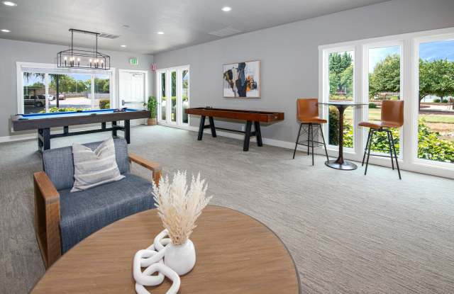 Rivercrest Apartments photos photos