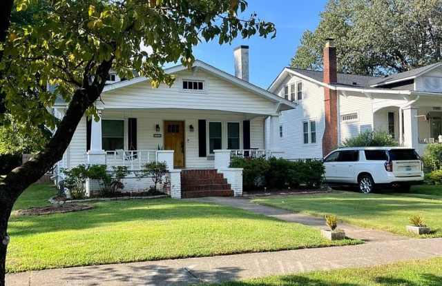 The West Jefferson — Furnished comfort in the heart of Mid-Town. photos photos