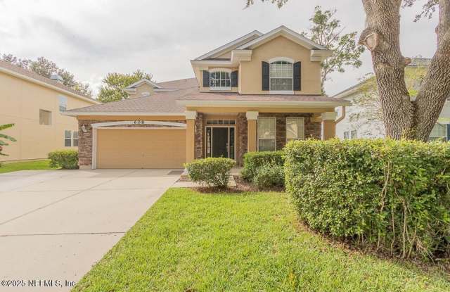 608 SPRUCE CREEK Road - 608 Spruce Creek Road, St Johns, FL 32259