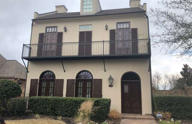 1136 Island Park Boulevard - 1136 Island Park Boulevard, Shreveport, LA 71105