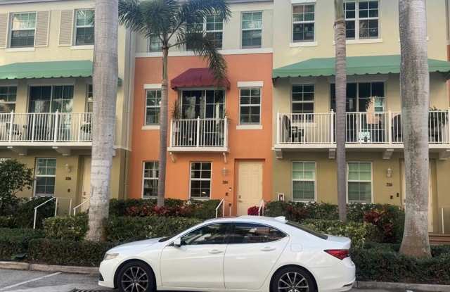 326 Moorings Dr photos photos