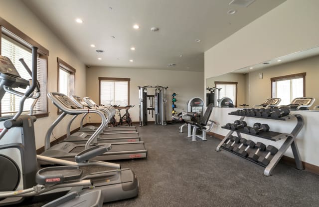 932 S Aspen Place - 932 Aspen Way, Provo, UT 84606