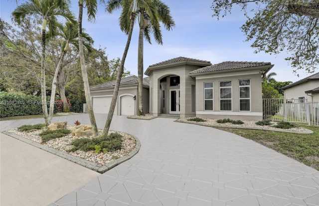 8006 N Savannah Cir photos photos