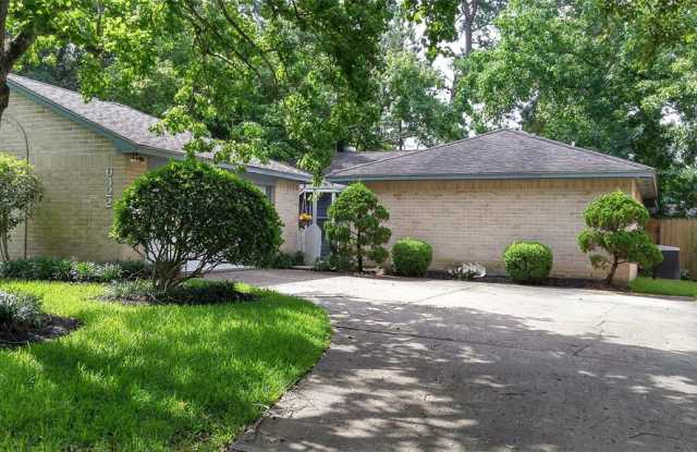 6422 Coachgate Drive Gallery 2