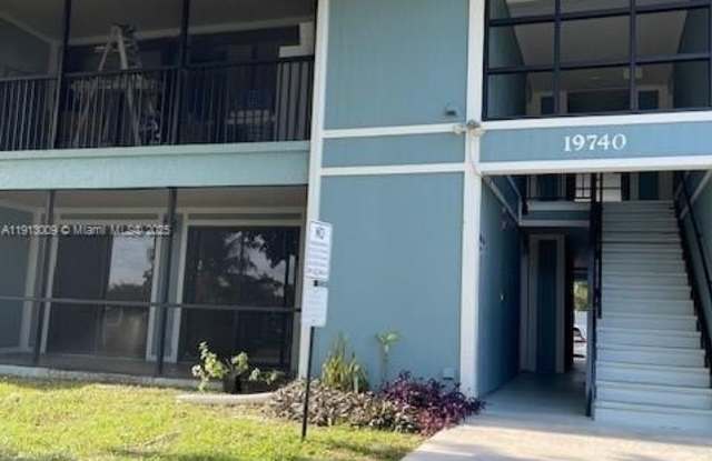 19740 SW 103rd Ct photos photos