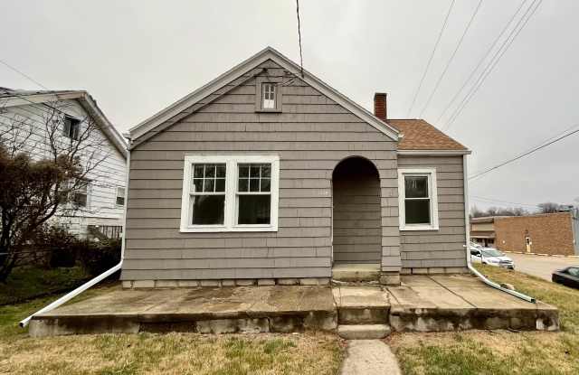 1319 East Lake Avenue photos photos