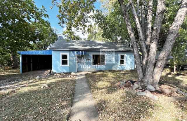 216 E 11th- 2 bedroom house photos photos