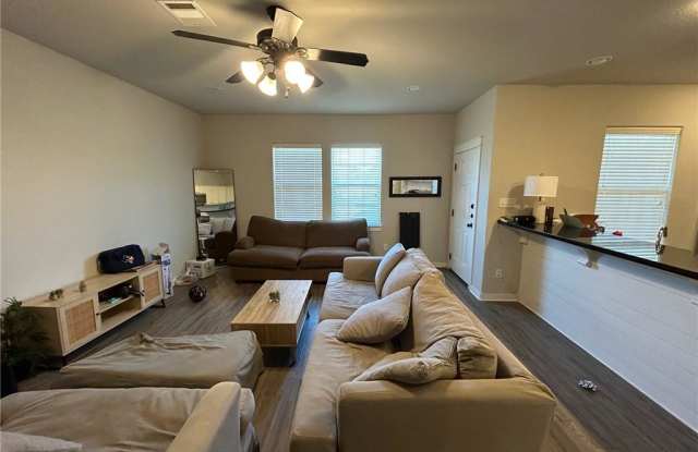 419 Goldilocks Lane - 1 Gallery 3
