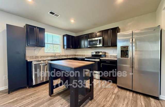 6035 Cutwater Cir Gallery 2
