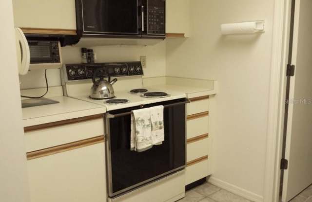 4449 46TH Avenue W Gallery 3