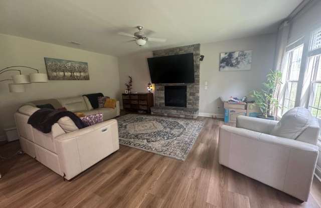 HOUSE FOR RENT photos photos HOUSE FOR RENT photos photos