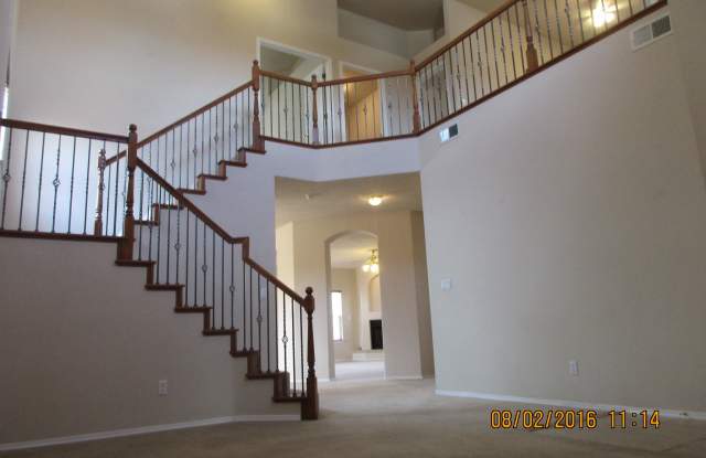 919 TUMULUS Drive NE Gallery 4