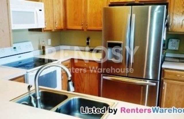 Spacious 2 bd 2.5ba  Chanhassen Townhome. photos photos