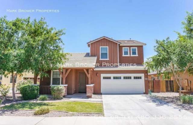 4699 S Twinleaf Dr - 4699 South Twinleaf Drive, Gilbert, AZ 85297