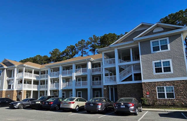 Move In Today! Stunning 3-Bedroom Condo in Tullamore Lakes – Perfect Location, Incredible Features! photos photos