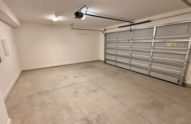 1413 Dorset Drive Gallery 2