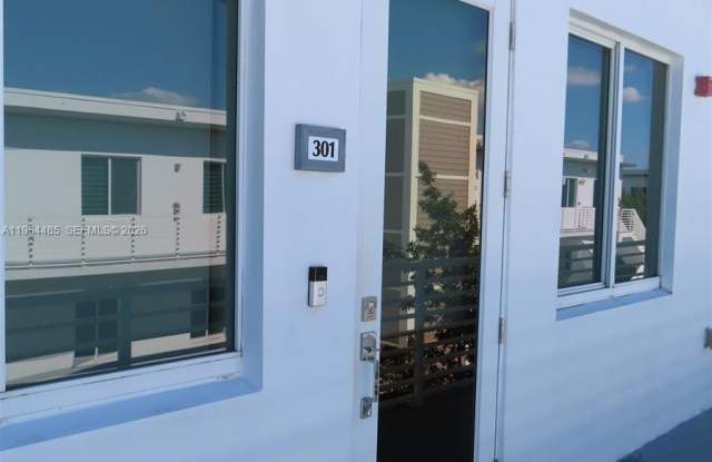 10229 NW 64th Ter photos photos 10229 NW 64th Ter photos photos