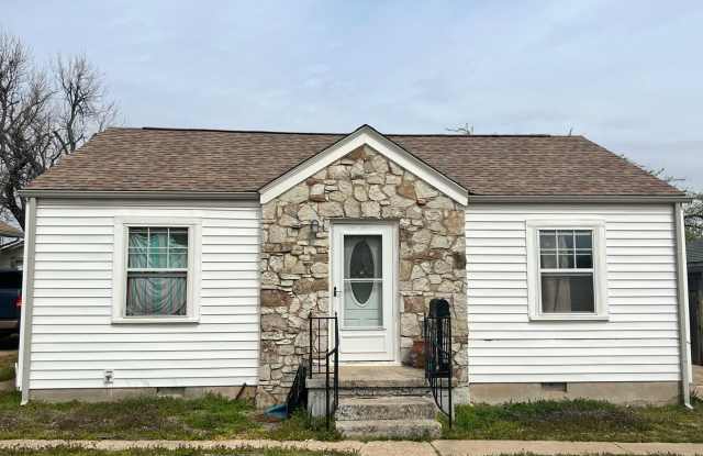 Lease to Purchase! Make Ready Home! photos photos