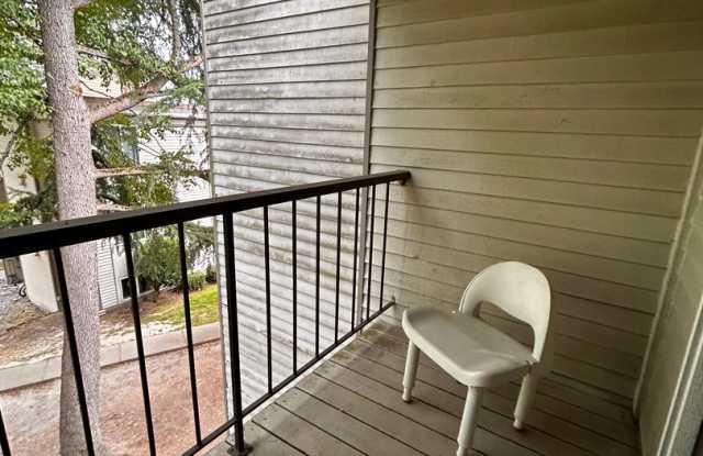 Bellevue Manor Condo... - 14605 Northeast 34th Street, Bellevue, WA 98007