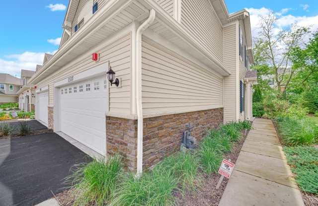 1537 Kraft Avenue Gallery 4