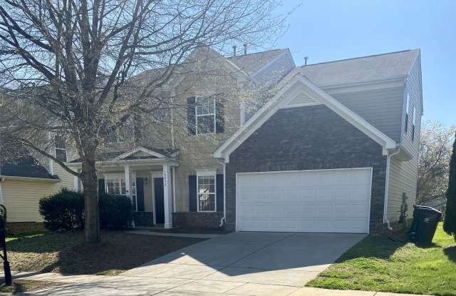 5 BR/2.5 Baths in Popular Berewick Neighborhood of Steele Creek - 6432 Hermsley Road, Charlotte, NC 28278 5 BR/2.5 Baths in Popular Berewick Neighborhood of Steele Creek - 6432 Hermsley Road, Charlotte, NC 28278