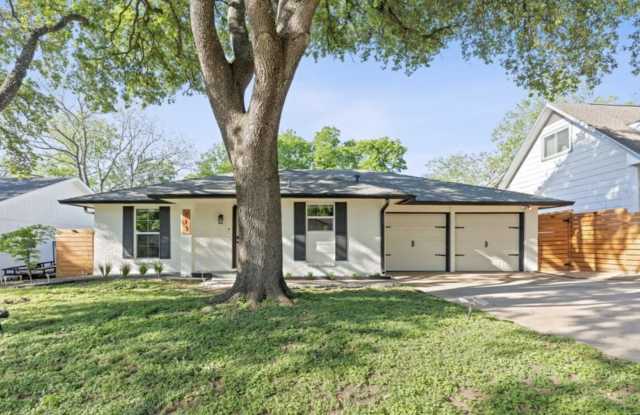 713 Buckingham Place photos photos