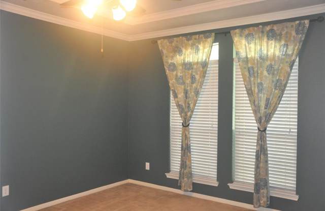 6226 Canyon Chase Drive Gallery 3
