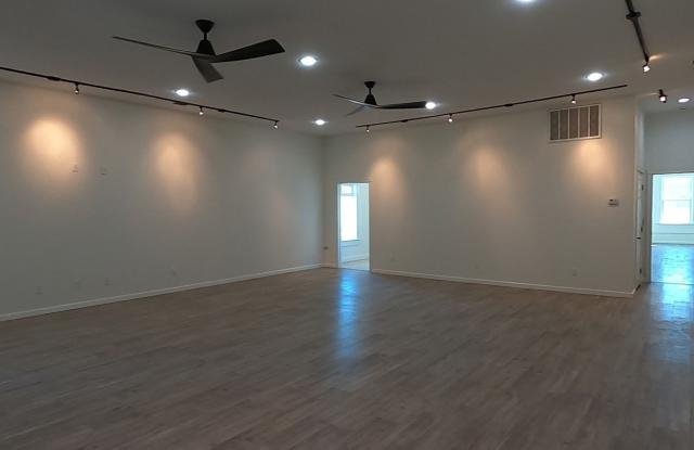 1439 Huntoon St Gallery 3