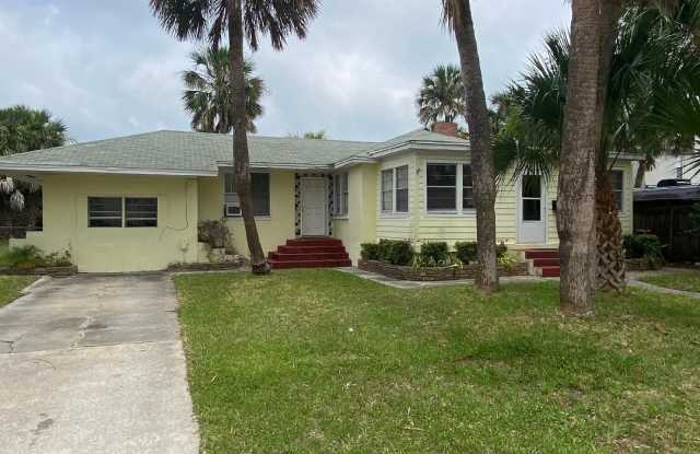 217 16TH AVE - 217 16th Avenue North, Jacksonville Beach, FL 32250