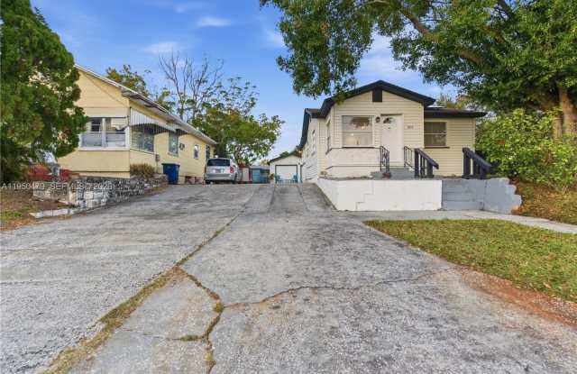 2717 W CHERRY STREET photos photos