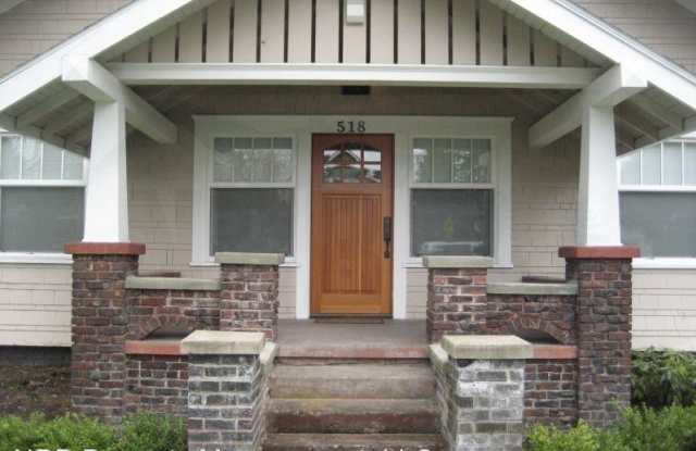 518 W. Pioneer Ave Gallery 4