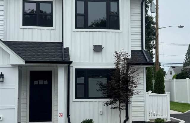161 Union Avenue Gallery 2