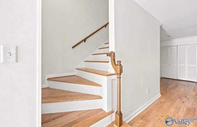 8151 Oldfield Road SW Gallery 3
